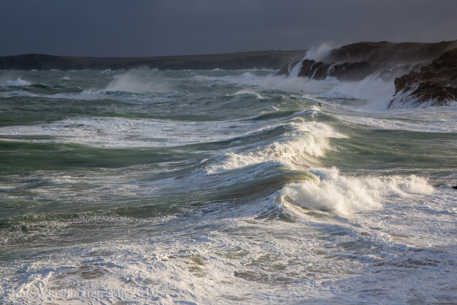 Waves breaking on the Cornwall Coast